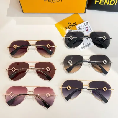 Fendi Pilot glasses rust/pink/black orange/eggplant color Size 55口17-145