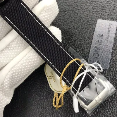 OMEGA-Speedmaster-ref.311.32.42.30.04.003-42mm