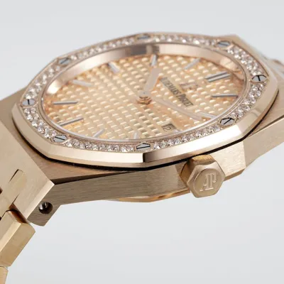 AUDEMARS PIGUET-ROYAL OAK-ref.67651OR.ZZ.1261OR.03-33mm