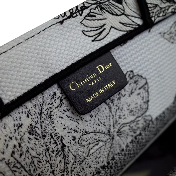 Dior Medium Dior Book Tote In Black Toile De Jouy Embroidered Canvas - Image 5