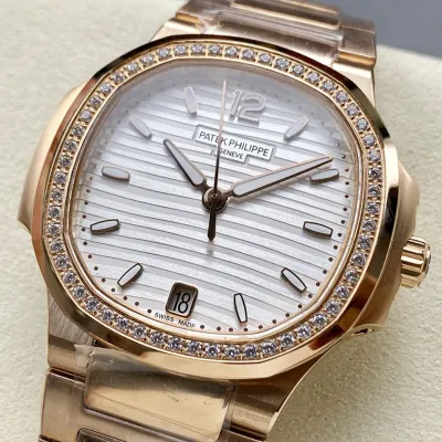 PATEK PHILIPPE-NAUTILUS-ref.7118-1200R-001-35.2mm