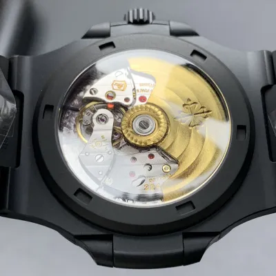 PATEK PHILIPPE-NAUTILUS-ref.5711 -1A-40mm