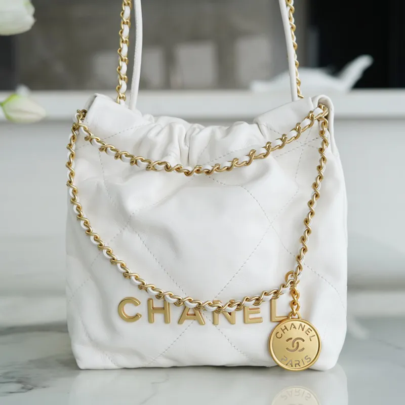 Chanel 22bags White Shoulder Bags