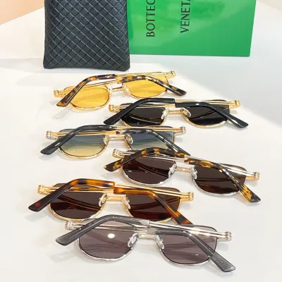 Bottega Veneta glasses blue orange/brown silver/brown gold/silver/black gold/yellow color Size 51口18-150