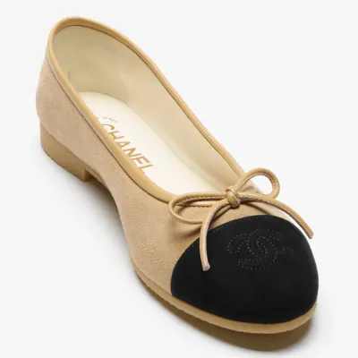 Chanel Flat shoes suede effect sheepskin leather beige and black Ballet  Shoes
