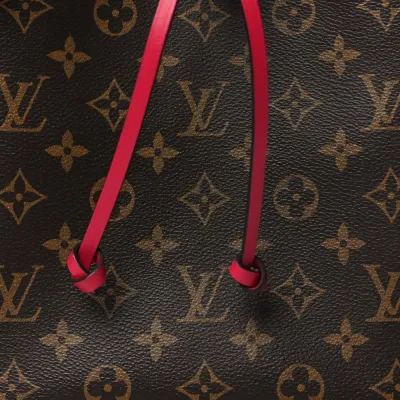 Louis Vuitton NeoNoe MM Freesia Monogram Canvas