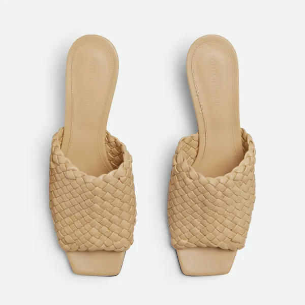 Bottega Veneta Knot Mule In Beige Intrecciato Leather Mule With Signature Metal Knot Heel (Heel Height 4.5cm) - Image 4