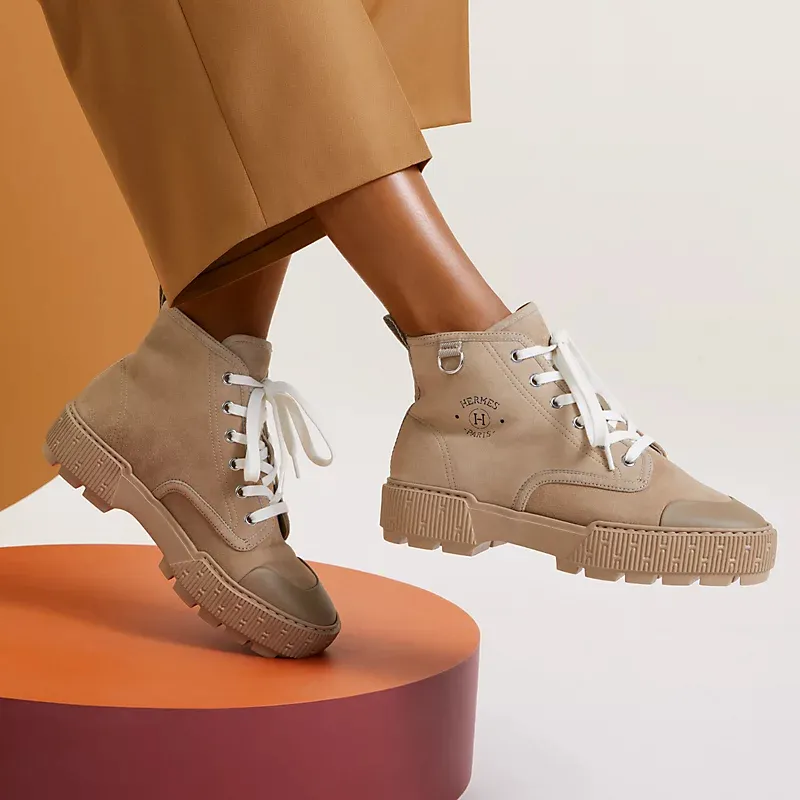 HERMES Itineraire Brown ankle boots