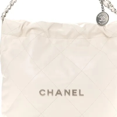 Grade Chanel 22 Small White Quilted Handbag