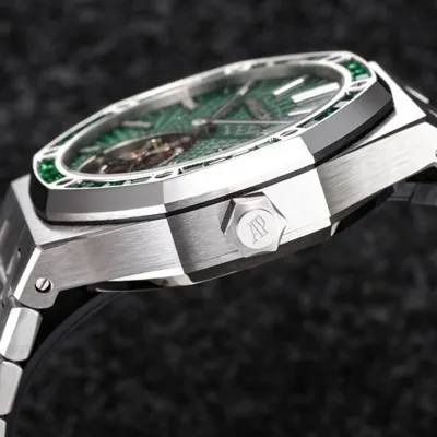 AUDEMARS PIGUET-ROYAL OAK-REF.26532IC.EE.1220TI.01-41MM