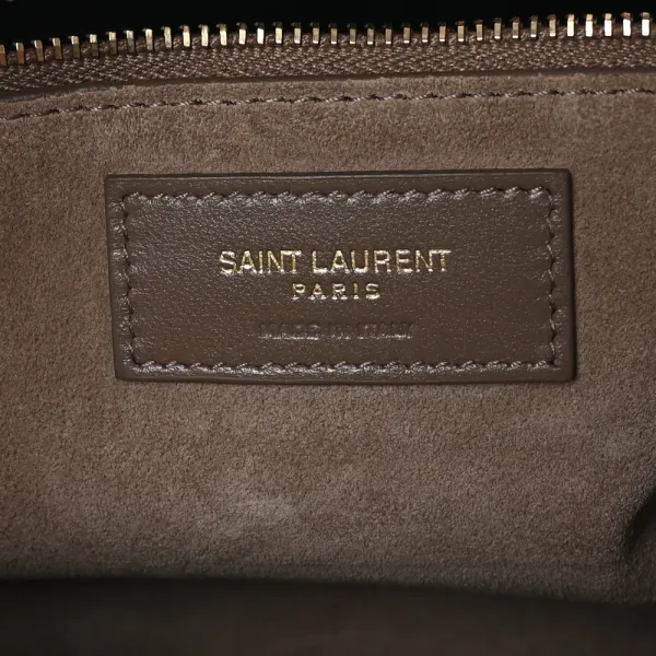 Saint Laurent Medium Le 5 À 7 Hobo Taupe Smooth Calfskin Leather Aged Gold Hardware - Image 2