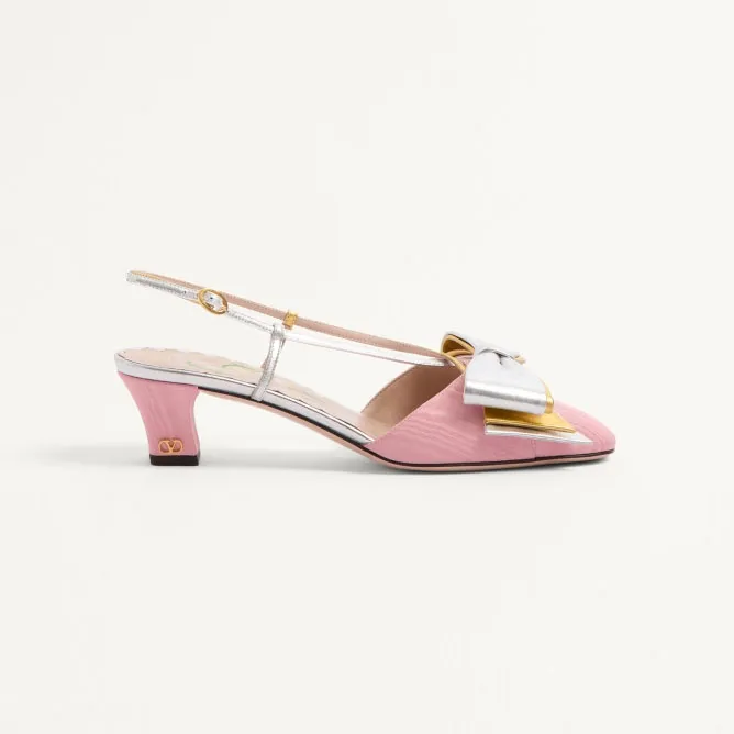 VALENTINO Crystal decorated sheepskin heels (4.5cm high heel)