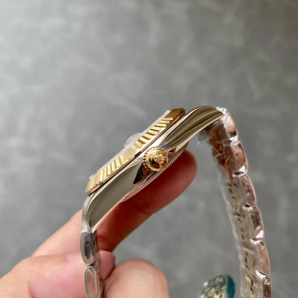 ROLEX-Sky Dweller-REF.M326933-0001-42MM - Image 7