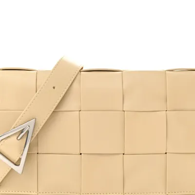 Bottega Veneta Maxi Intrecciato Cassette Crossbody Bag Porridge Paper Calfskin Leather