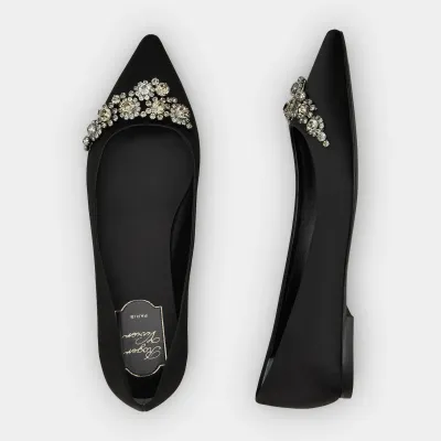 Roger Vivier Efflorescence Ballerinas In White/Black Satin With Crystal Flowers Buckle (Heel Height 1cm)