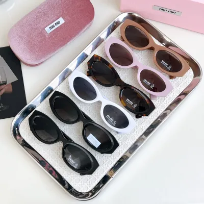 Miu Miu Oval glasses coffee/leopard/black/black gold/white/pink color Size 54-21-140