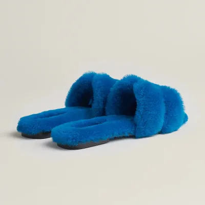HERMES Oran plush Blue Slippers