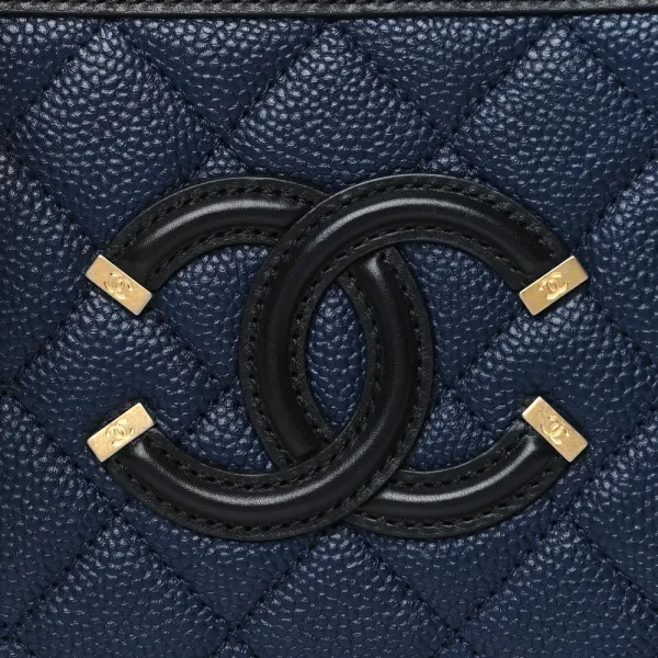 Chanel CC Filigree Vanity Case Small Navy/Black Quilted Caviar Leather Gold Hardware - Image 8
