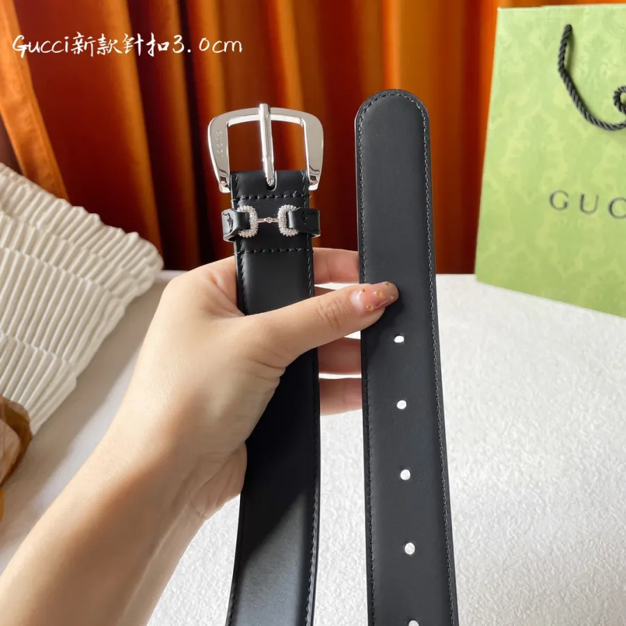 Gucci Women's Square Buckle With Beading Horsebit Thin Belt In White/Black Smooth Calfskin With Gold/Silver Hardware 30mm