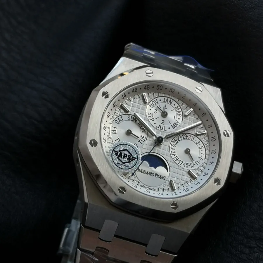 AUDEMARS PIGUET-ROYAL OAK-REF.26574ST.OO.1220ST.001-41MM