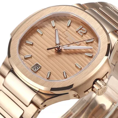 PATEK PHILIPPE-NAUTILUS-ref.7118-1R-010-35.2mm