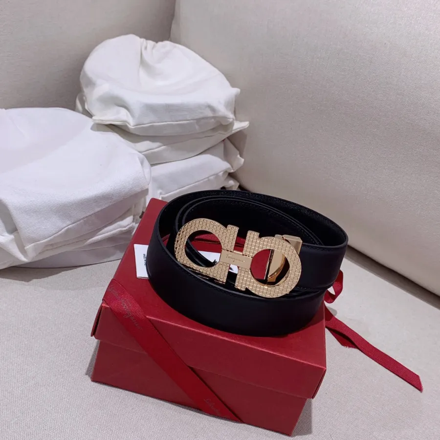 Ferragamo Men's Double Gancini Buckle Reversible Belt In Black Grained Calfskin With Gold/Silver Hardware 35mm