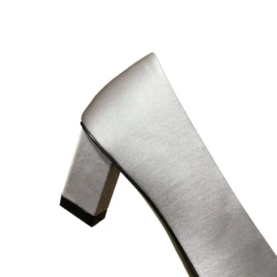 Roger Vivier Belle Vivier Pumps High Heels In Silver/White/Red/Beige Satin With Crystal Buckle (Heel Height 4.5cm)