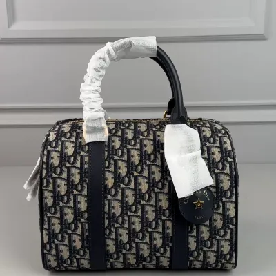 Dior Bags Groove