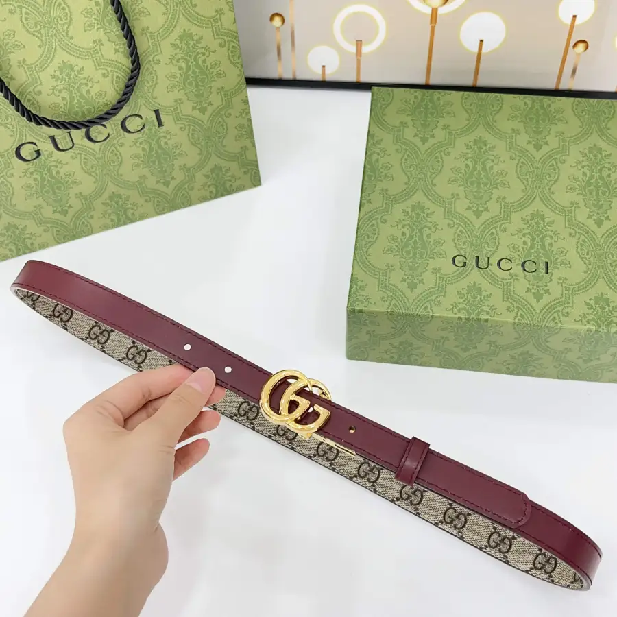 Gucci Women's GG Buckle Marmont Reversible Belt In Red Calfskin And Beige Canvas With Gold/Silver Hardware 20mm
