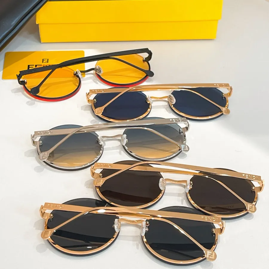 Fendi round frame glasses black gold/blue/orange/blue silver/brown color Size 59口18-143