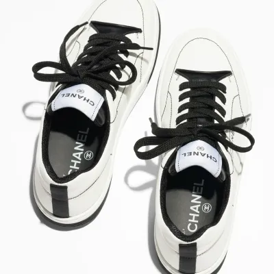 White and black cotton Chanel Sneakers