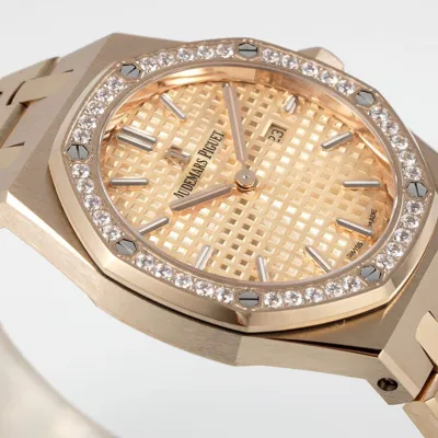 AUDEMARS PIGUET-ROYAL OAK-ref.67651OR.ZZ.1261OR.03-33mm
