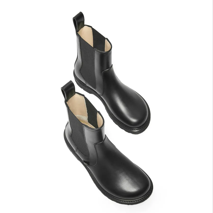 LOEWE Black ox leather Blaze Chelsea boots