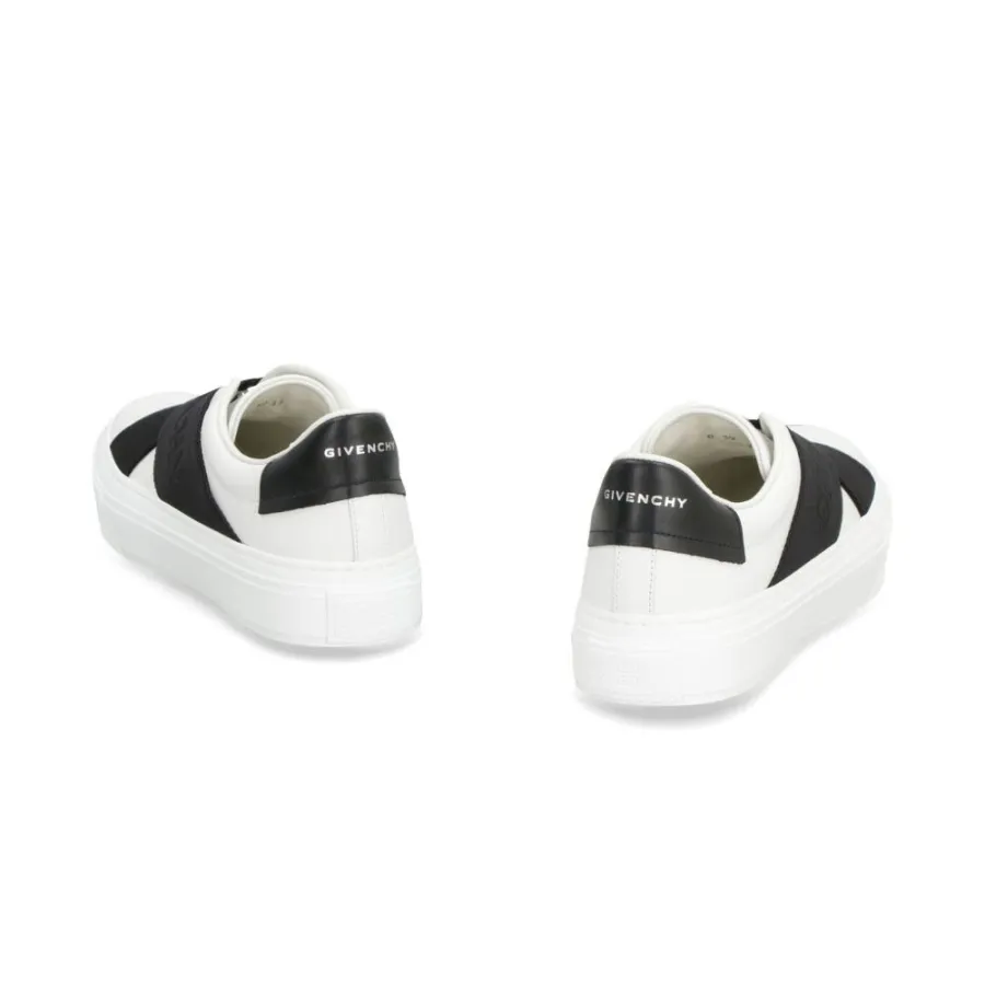 GIVENCHY Leather sports shoes Sneakers