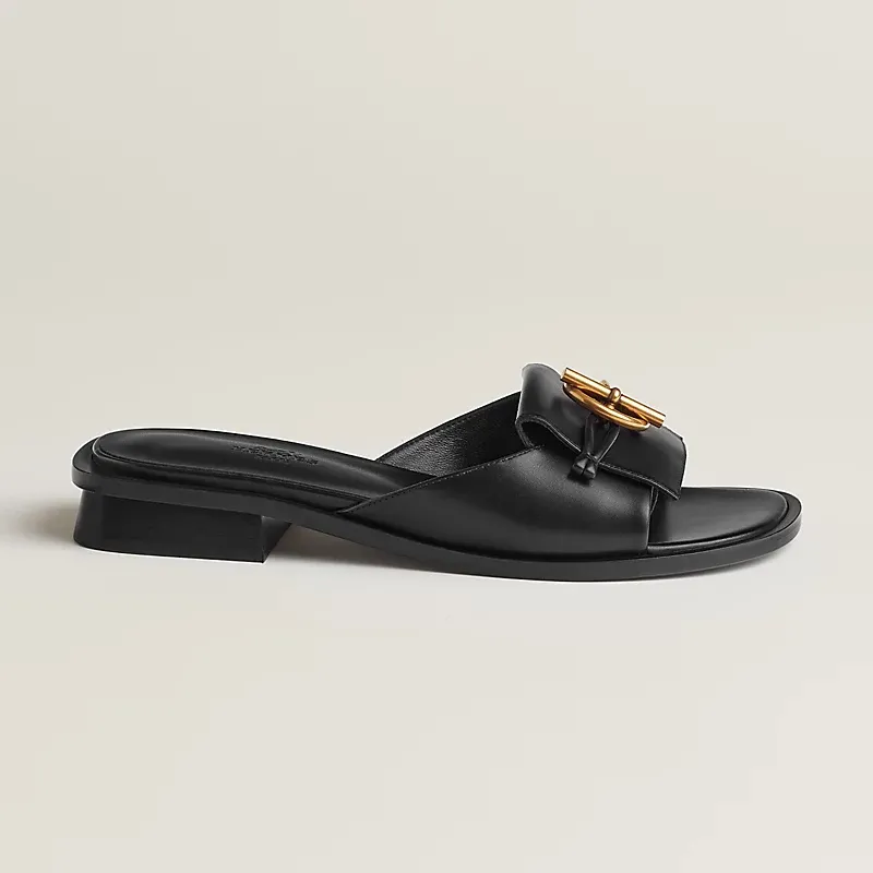 HERMES Isle black Slippers