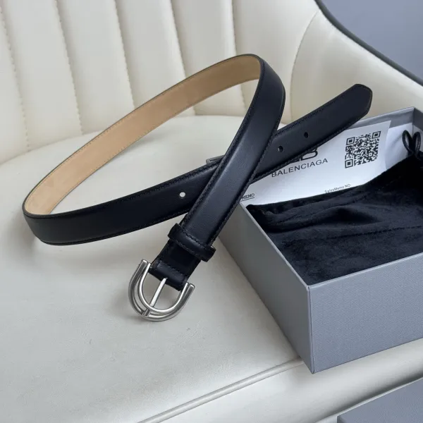 Balenciaga Women's Rodeo Belt In Burgundy/Black Smooth Calfskin With Gold/Silver Hardware 25mm - Image 9