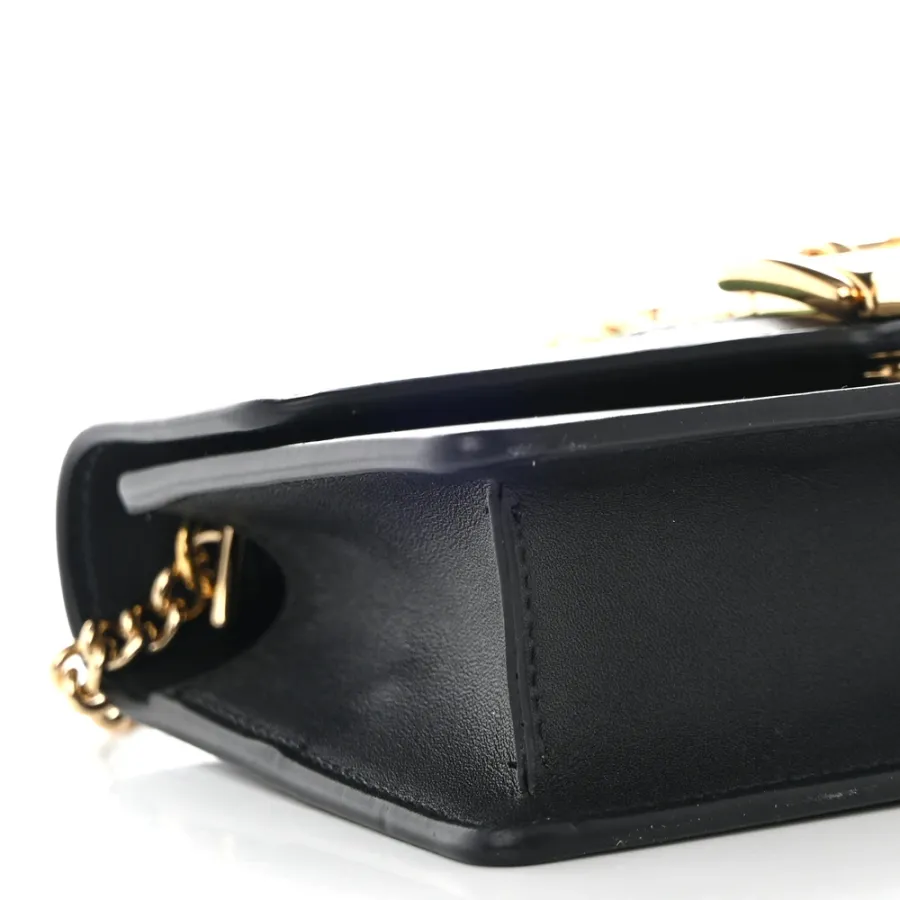 Gucci Super Mini Sylvie Chain Shoulder Bag Black Calfskin Leather Gold Hardware