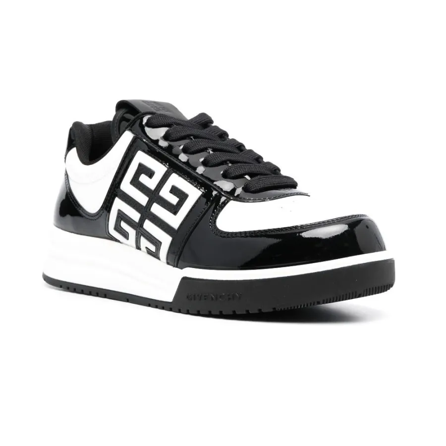Black and white Givenchy 4G patterned leather shoes Sneakers