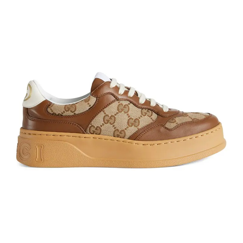 Gucci GG estampado sapatos esportivos marrons Sneakers com relevo
