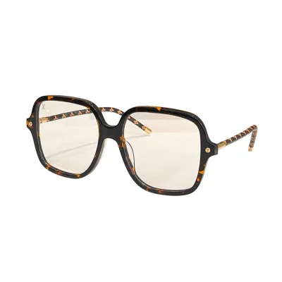 Louis Vuitton square frame glasses cerise/blue/white/leopard brown/black/eggplant/leopard color Size 53口22-145