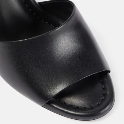 Christian Louboutin Black chunky heels with high heels slipper