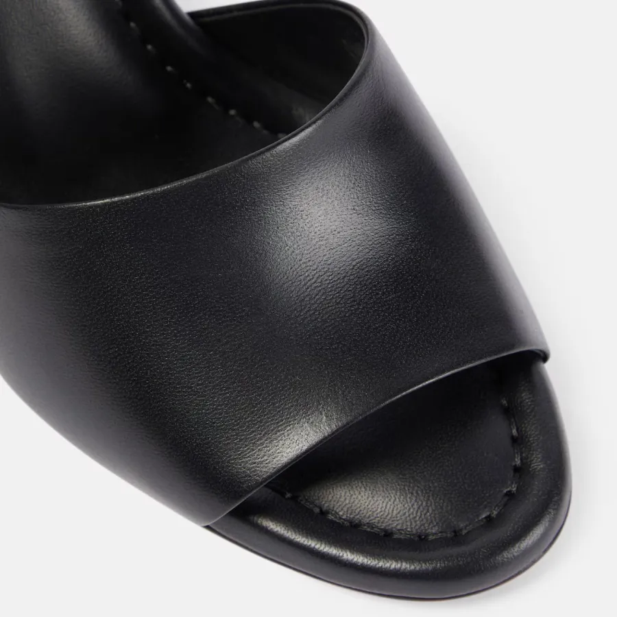 Christian Louboutin Black chunky heels with high heels slipper