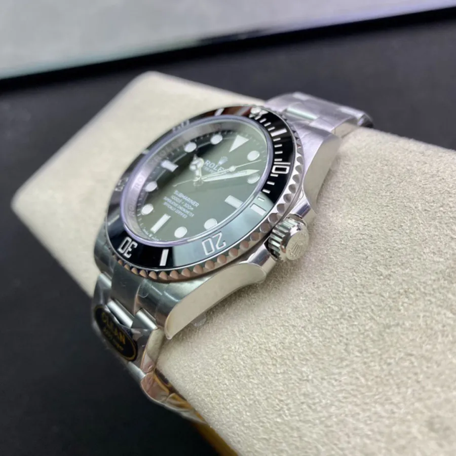 ROLEX-SUBMARINER DATE-REF.M124060-0001-41mm
