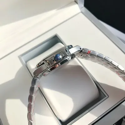 PATEK PHILIPPE-NAUTILUS-ref.7118-1A-011-35.2mm