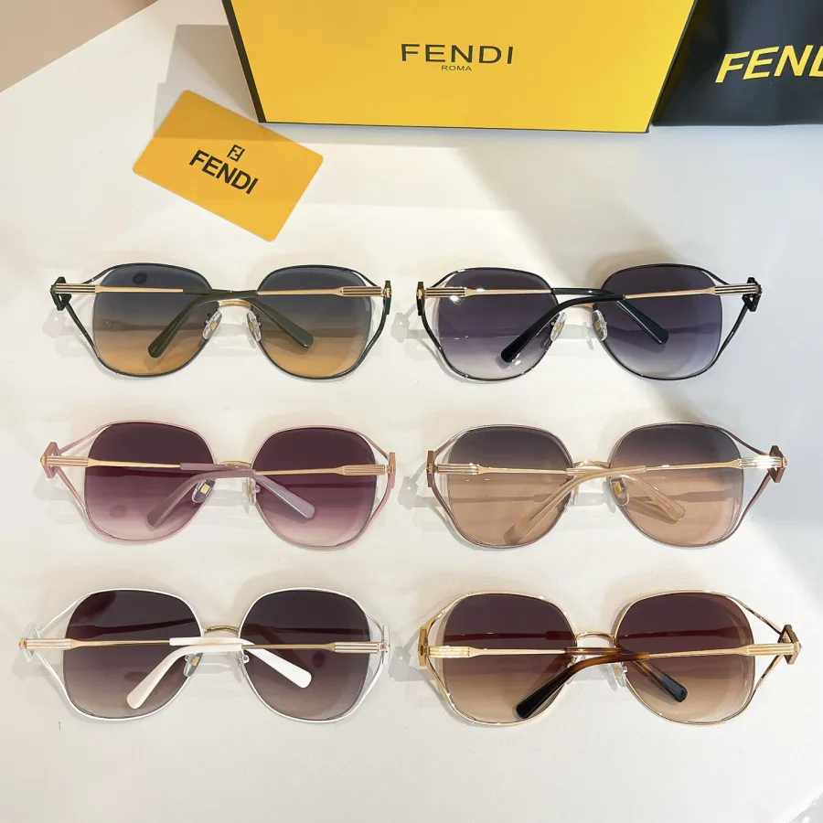 Fendi glasses green/eggplant/pink/brown leopard/white/nude color Size 56口18-145