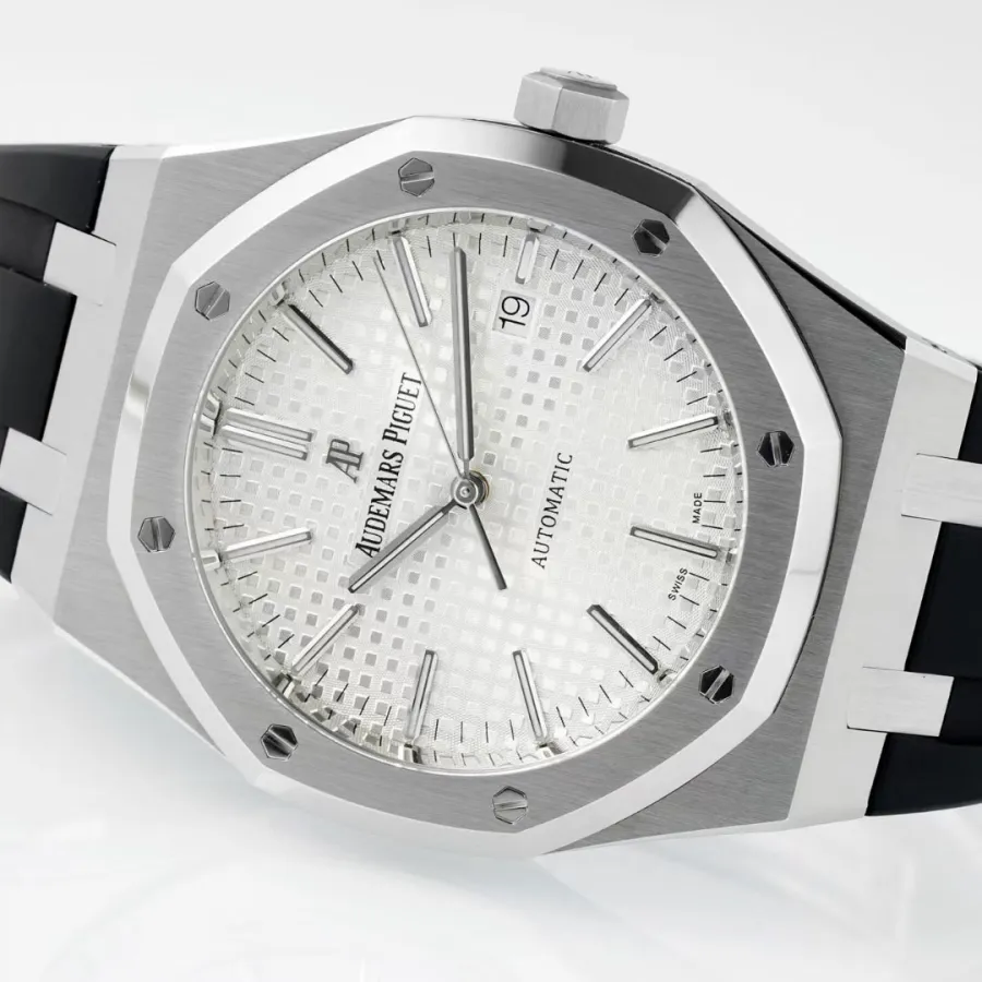 AUDEMARS PIGUET-ROYAL OAK-15400 White Tape-41mm