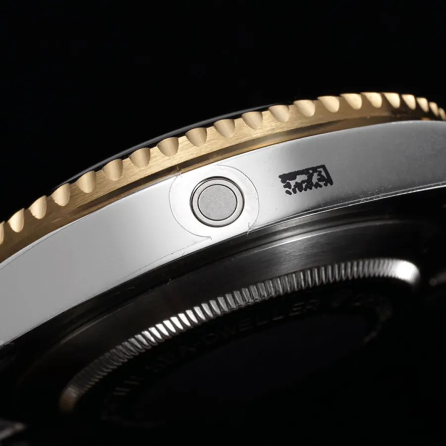 ROLEX-SEA DWELLER-REF.M126603-0001-43mm