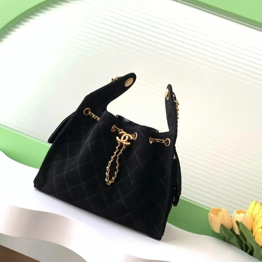 Chanel Black Quilted Shiny Calfskin Leather / Abrasive Sand Leather / Quilted Caviar Leather Shoulder Bags photo review