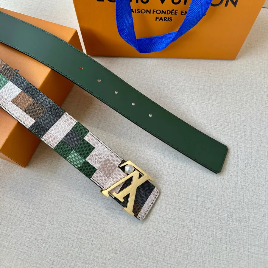Louis Vuitton Men's Initiales Pearls Reversible Belt In Green/Red Damier Canvas With Gold/Silver Hardware 40mm