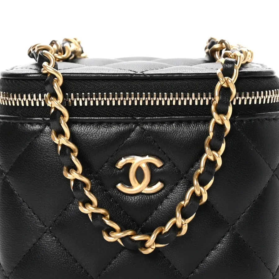 Chanel Pearl Crush Vanity Case With Chain Mini Black Quilted Lambskin Leather Gold Hardware
